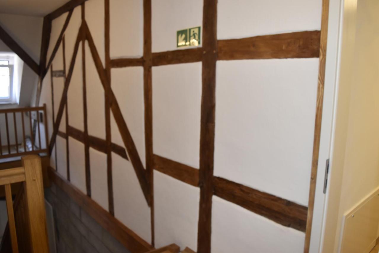 Gasthof Pension Zum Goldenen Hirschen Burgbernheim Zewnętrze zdjęcie